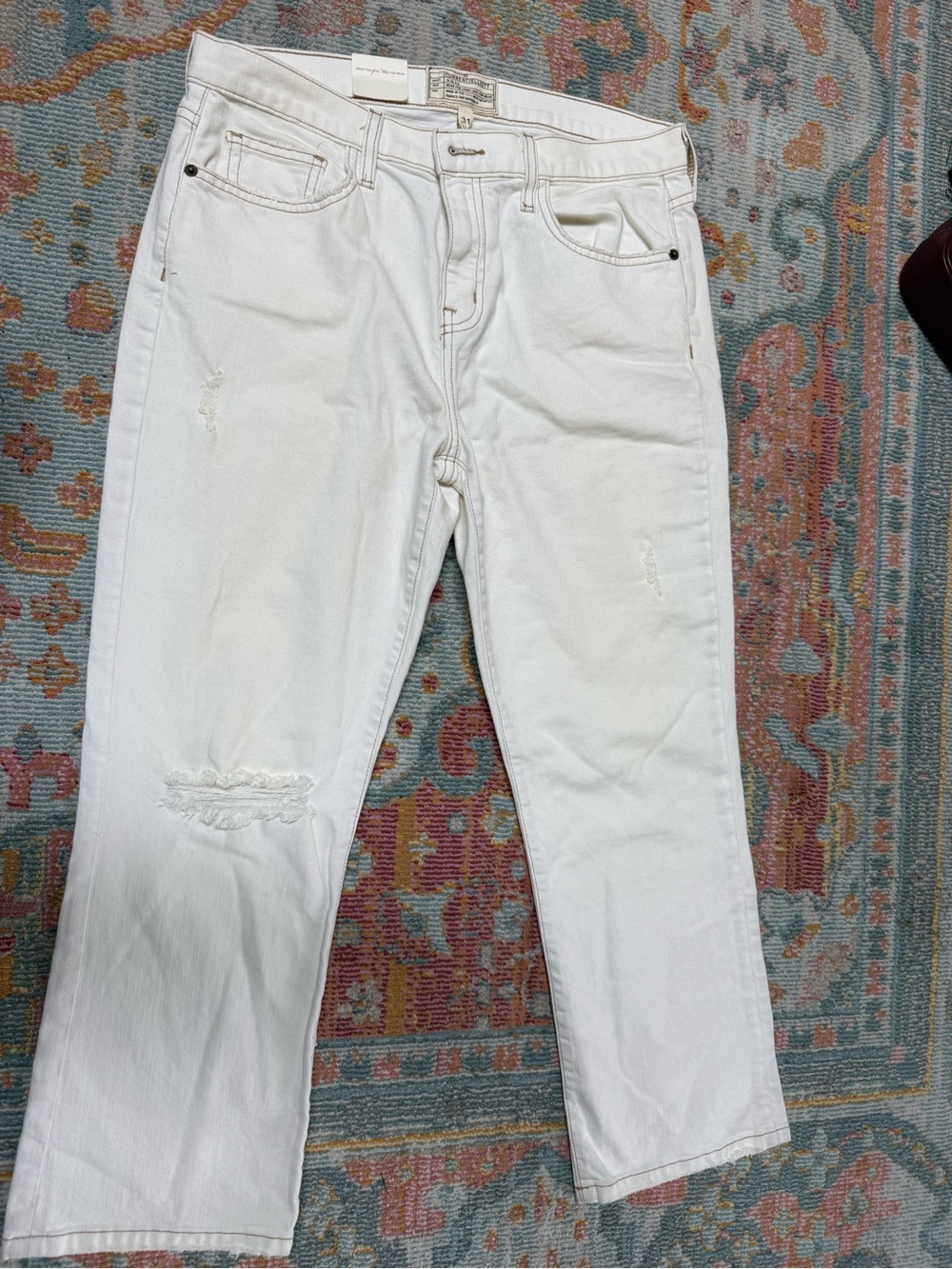 NWT White Distressed Straight-Leg Jeans- 31 Current Elliot
